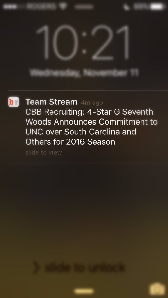 Allen23HQ's tweet photo. Carolina fans hyped @SeventhWoods23 https://t.co/ZriNmIOJCx