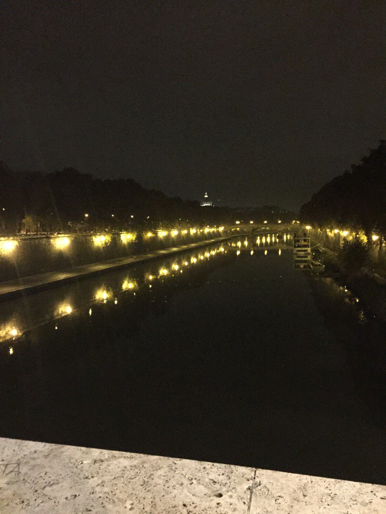 azam_nadir's tweet photo. @rekaujj @ZoggiaAlberto #tevere I do apologize.. Got stuck with two "MAGOs"..catch you in a tic! https://t.co/OBSLlrMGG6