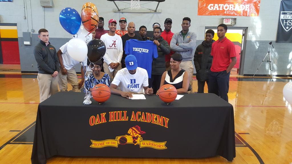 OHACoachSmith's tweet photo. It official. @TheReal_HG3 just signed to be a Duke Blue Devil https://t.co/22oNPcTUmw