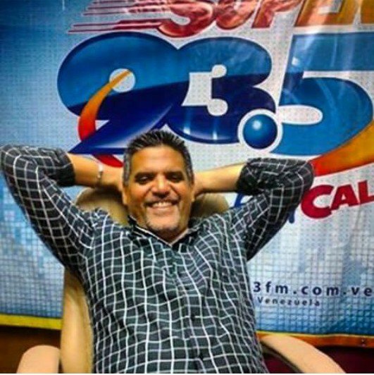 LosSuperChamos's tweet photo. Descansa en paz amigo Hugo Petit! #QEPD https://t.co/ec8M5obXbj