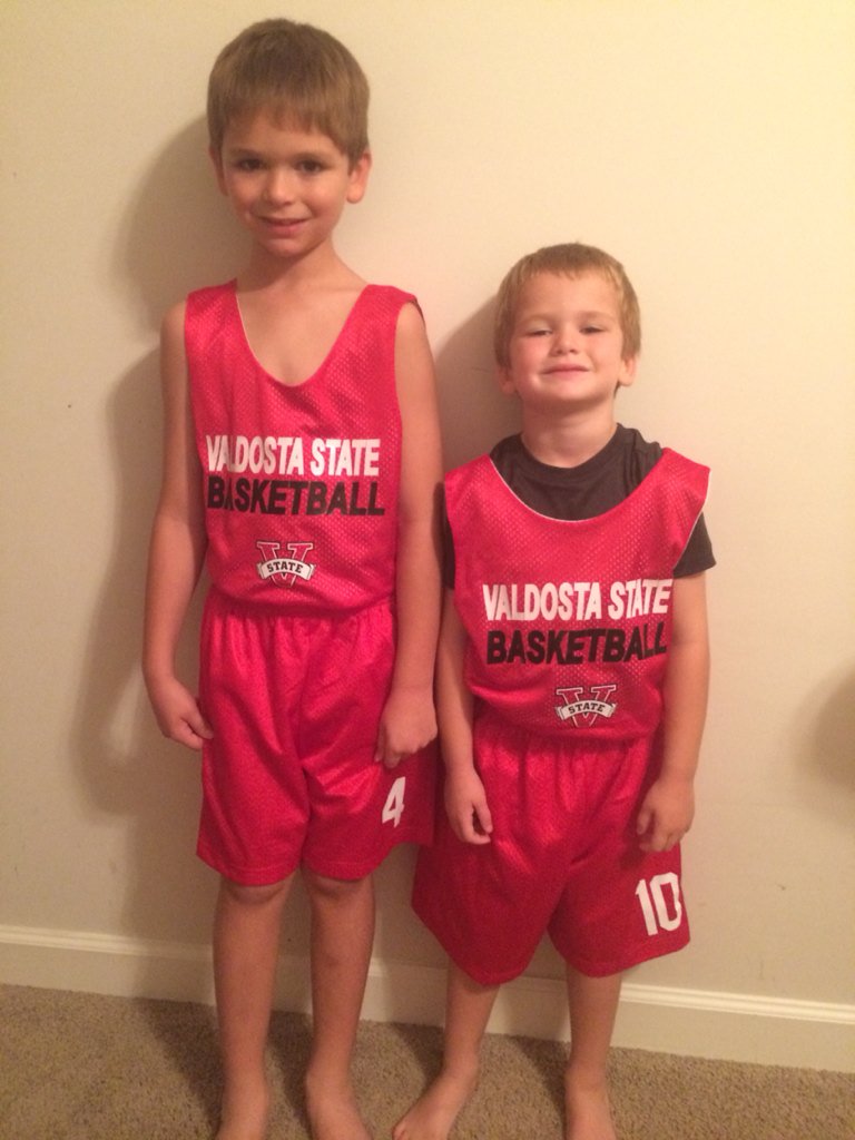 Game day in 2 days for Blazer Basketball!! These two are ready ... New uni's and all!!  #futureblazers. #hoopdreams