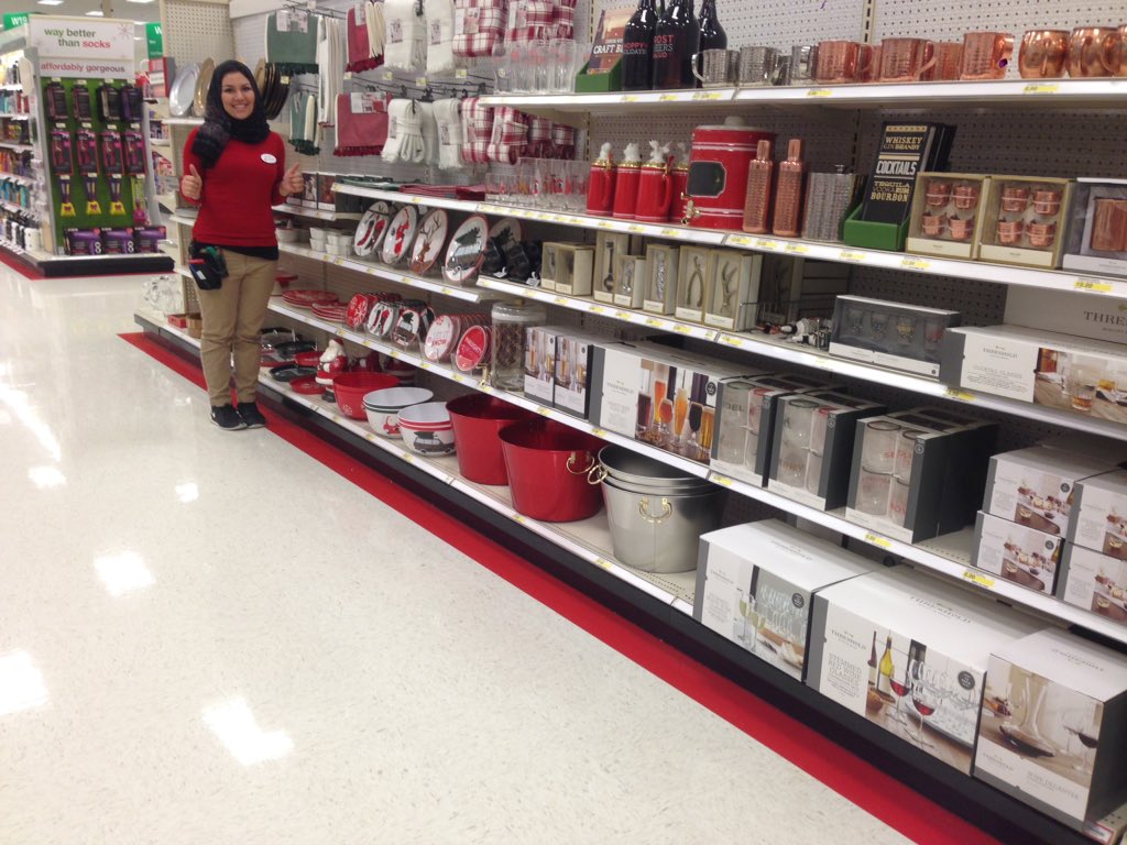 VML Shanaz driving sales at 1826! <a href="/85hokies/">David Bowser</a>