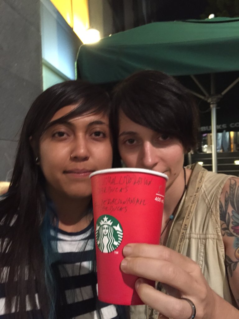 ciavatta_'s tweet photo. .@Starbucks https://t.co/3FpZ6LieDL #RedCups #MerryChristmasStarbucks  #AnimalLiberationStarbucks https://t.co/AVqpCwq2oc