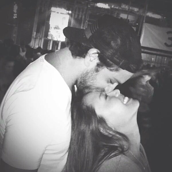 bdaylua's tweet image. "O dia é seu, mas quem ganhou o melhor presente foi eu!" Parabéns melhor pessoa!!! 🎂🎉💙