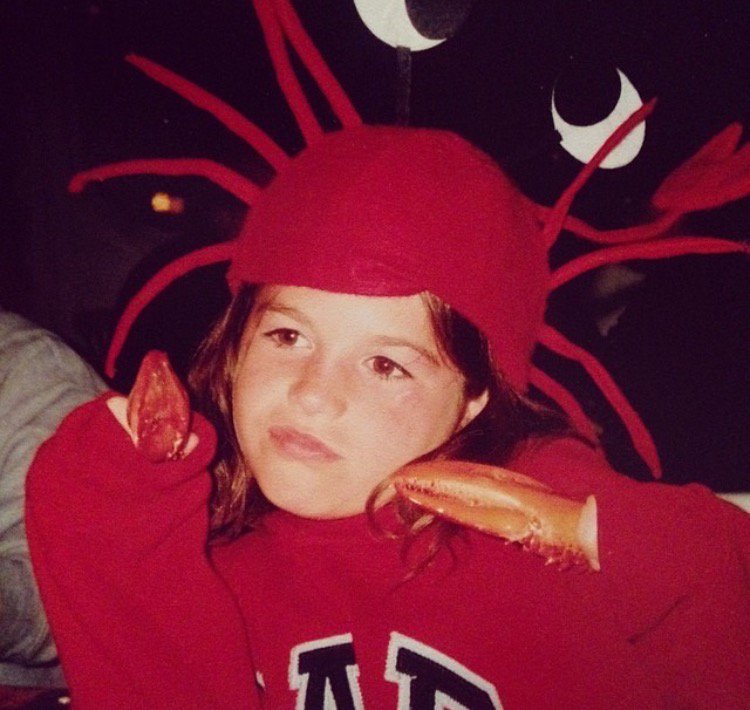 coleyravioliii's tweet photo. Just one more birthday shout out to this little lobster bun. @dan__yell i love you hunnny https://t.co/x0ntD4lAEK