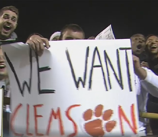 DearOldClemson's tweet image. Never thought I'd see the day where this was a poster, but here we are...#WeWantClemson