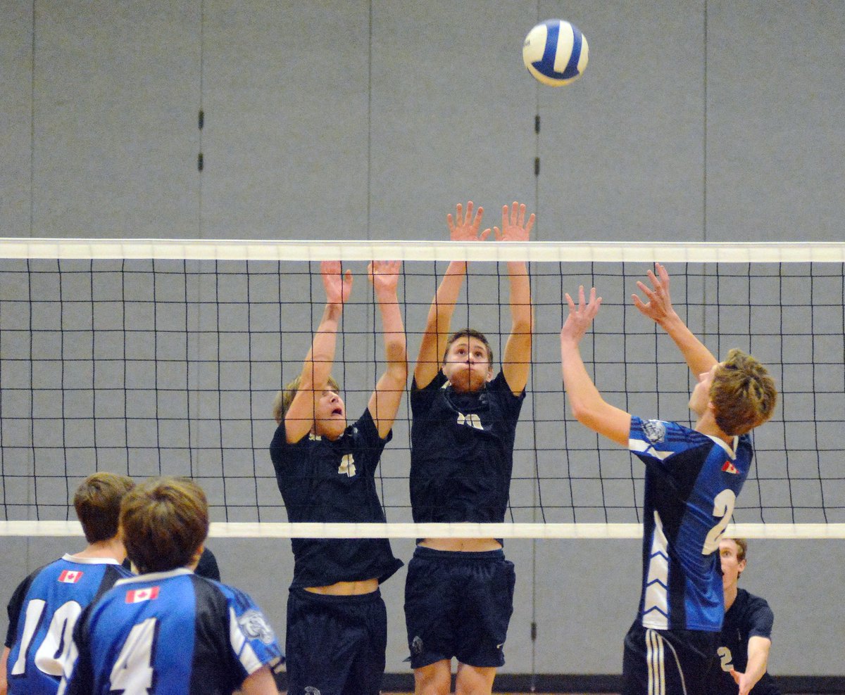 TheEddieChau's tweet photo. Congrats to the @DDSSraiders for capturing the #NSSAA senior boys volleyball championship. https://t.co/qoqmb9yElQ