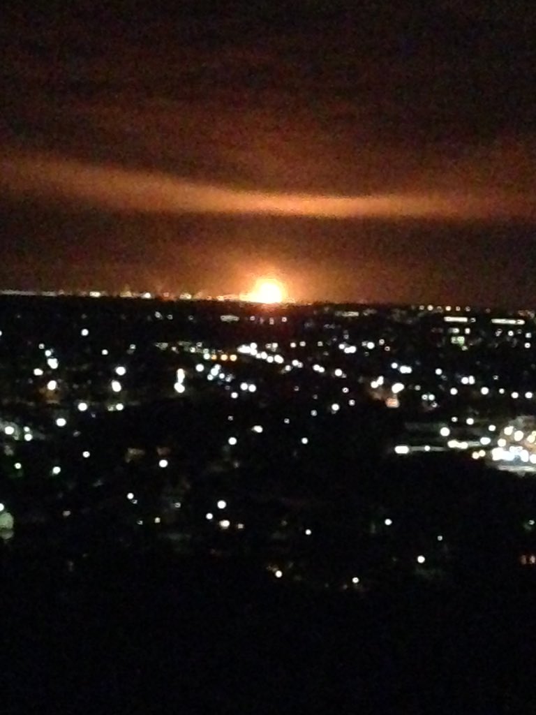 anjaboogaard's tweet image. Te zien vanaf #dordrecht #shellmoerdijk