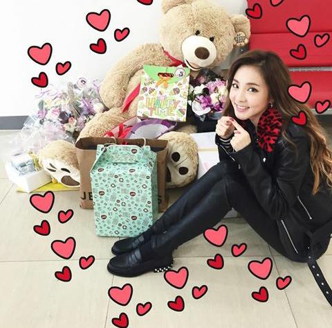 Happy Sandara Park Day! happy birthday to my fav unnie Stay pretty and cute always! Wish u all the best 