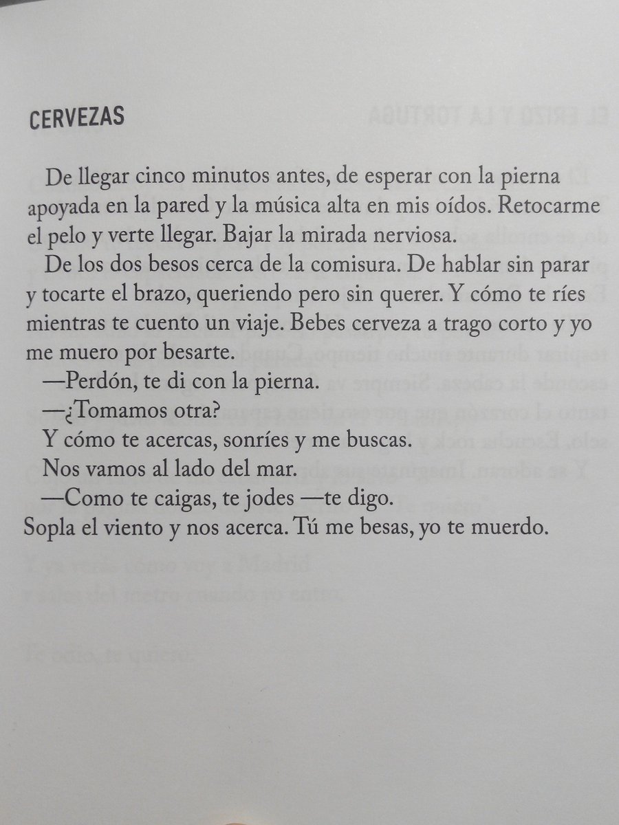 Inefable___'s tweet photo. Tú me besas, yo te muerdo. https://t.co/oAnAeg0Em2