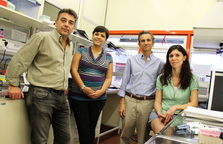 la100fm's tweet photo. Premian a médicos del Garrahan por salvar a chicos con cáncer ► https://t.co/XraUMYdqSJ https://t.co/P7yQBPRE5i