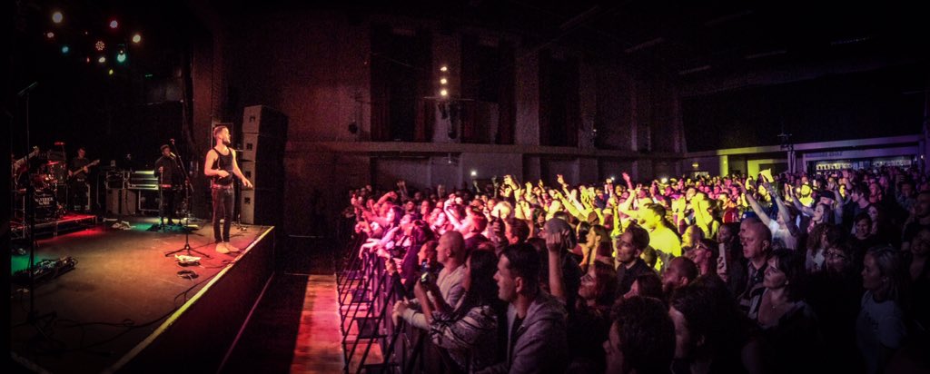 thelimelighttv's tweet photo. Epic first show from the @MaverickSabre #tour 👌🎥 w/ @iamceaserlondon &amp; @LiamBailey https://t.co/fQvypGmgJp