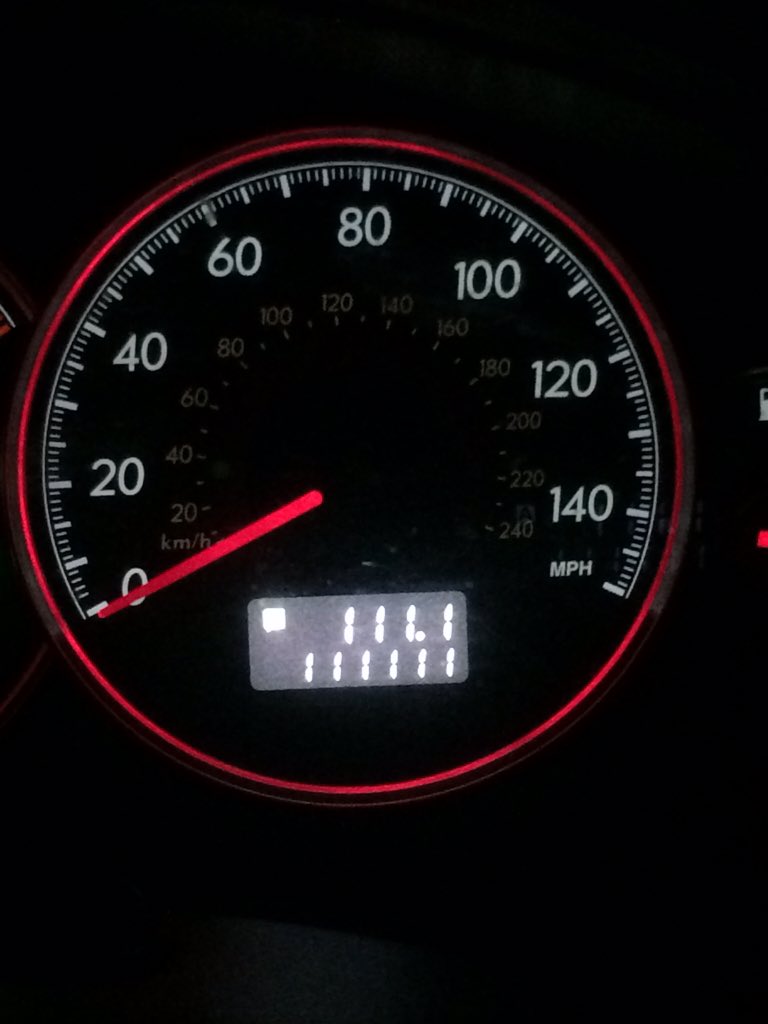 Leonitus16's tweet photo. In honor of it being 11/11 https://t.co/2KrmsqKLSy