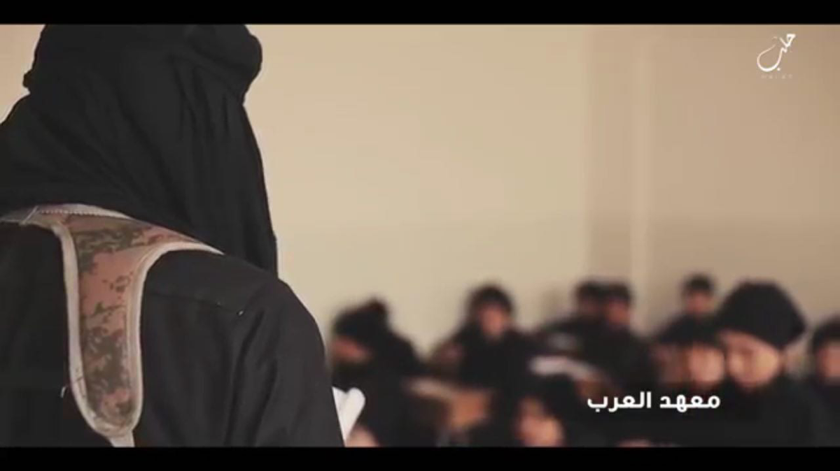 La scolarité dans l'Etat islamique. CTkSPinWUAApRc6