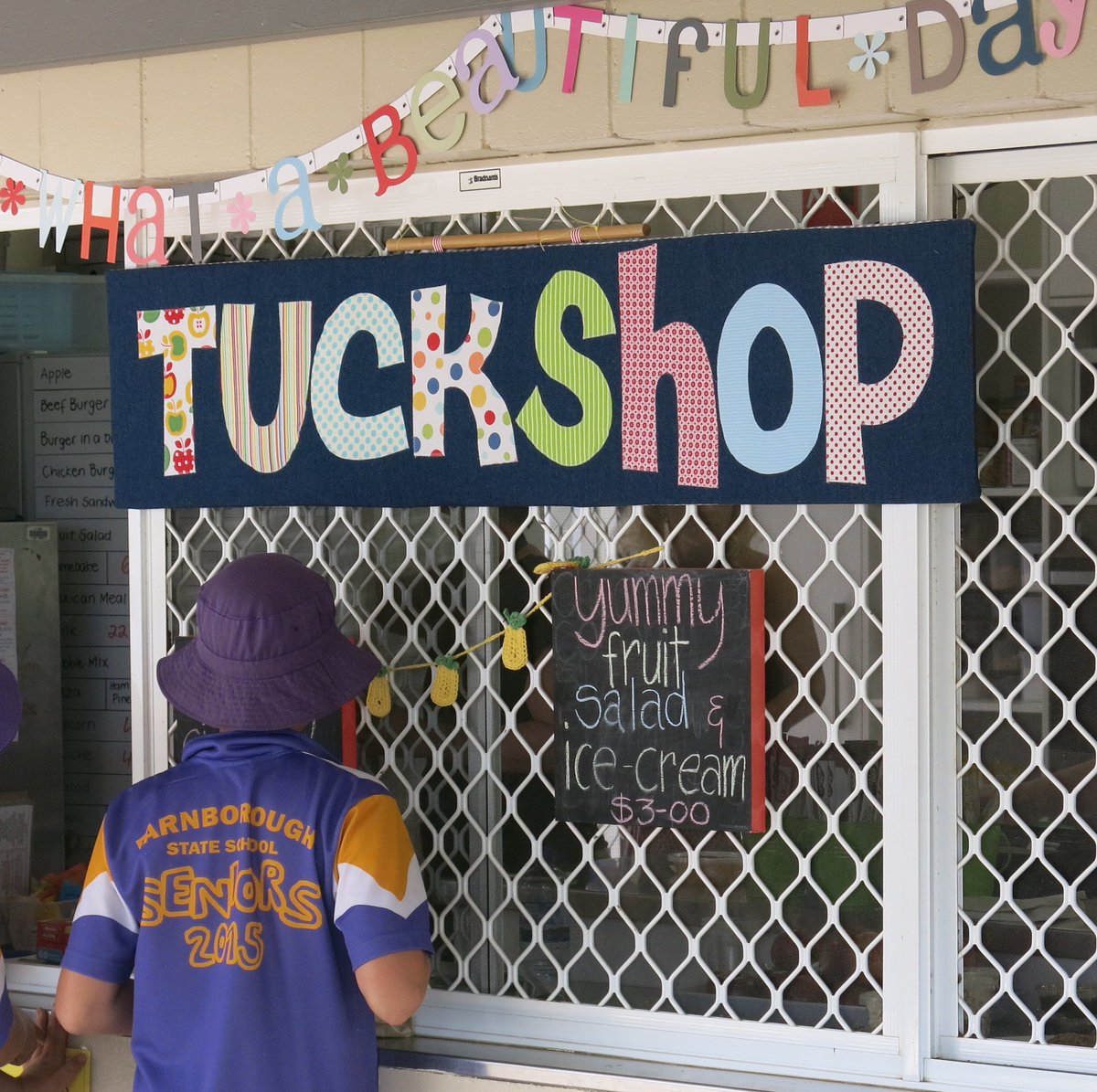 Every school &amp; sports club should do this! Making good food delicious! tinyurl.com/p8qz4rd #health #tuckshops