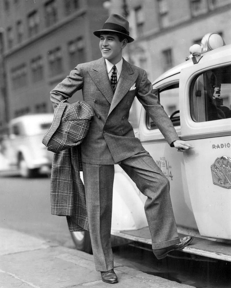 BohemiaRdLDN_VS's tweet photo. Our #blog @ https://t.co/SvyqLWcmj7 #bohemiaroad #mensvintage #1940s https://t.co/zbRLuAmJeG