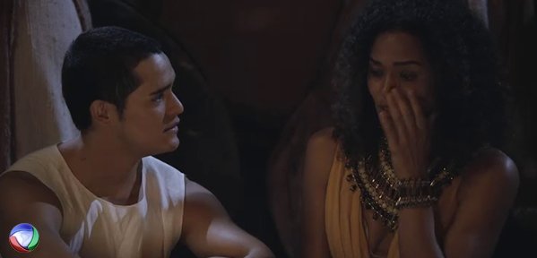 DezMandamentos's tweet photo. Radina chora a morte de Ikeni #OsDezMandamentos #MarVermelho 😭😭  https://t.co/DPUz4fPmLP https://t.co/s2k40yGkDc