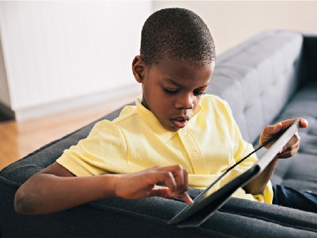 edutopia's tweet photo. 3 of the BIGGEST #edtech myths: https://t.co/2Adv1Opwih. #edtechchat https://t.co/wWrQen1xNy