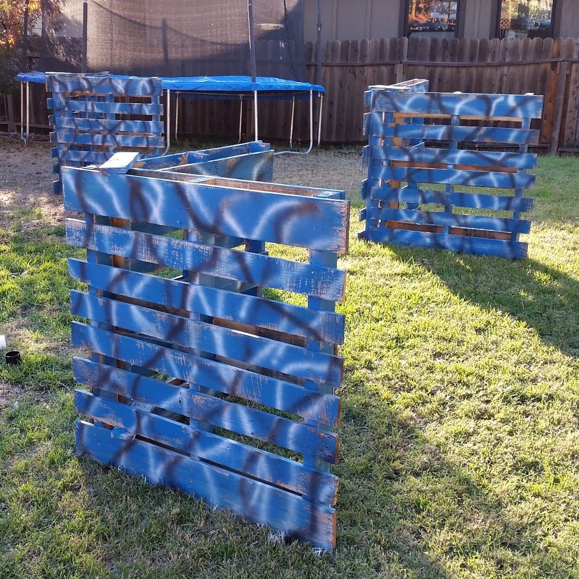 vokal bjælke Landsdækkende Ryan Lundquist på Twitter: ”The backyard #nerf battlefield is getting some  paint. Should be right on schedule for my son's birthday.  https://t.co/0baWSaGGzR” / Twitter