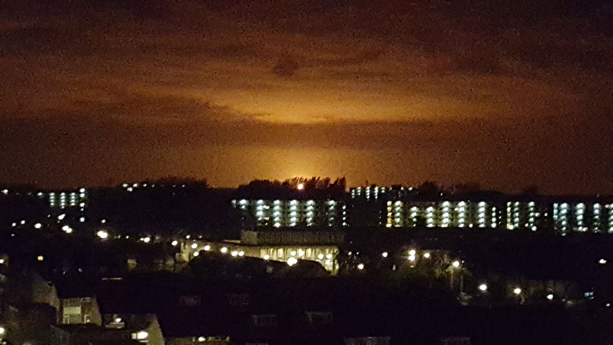 Maricja_no8's tweet image. En nog 1 #shellmoerdijk #Moerdijk