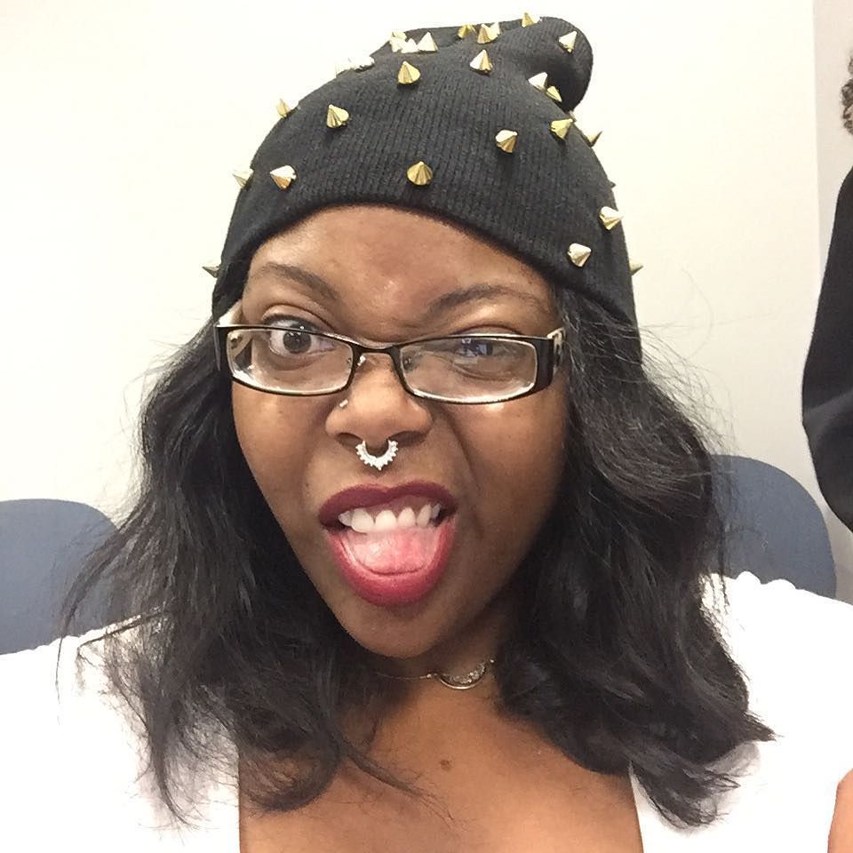 Samurai_Sam27's tweet photo. When you're in class and you don't really wanna be there...... #help #canigohomenow #thugl… https://t.co/mLJyUjdi8l https://t.co/RmPcjs3XYb