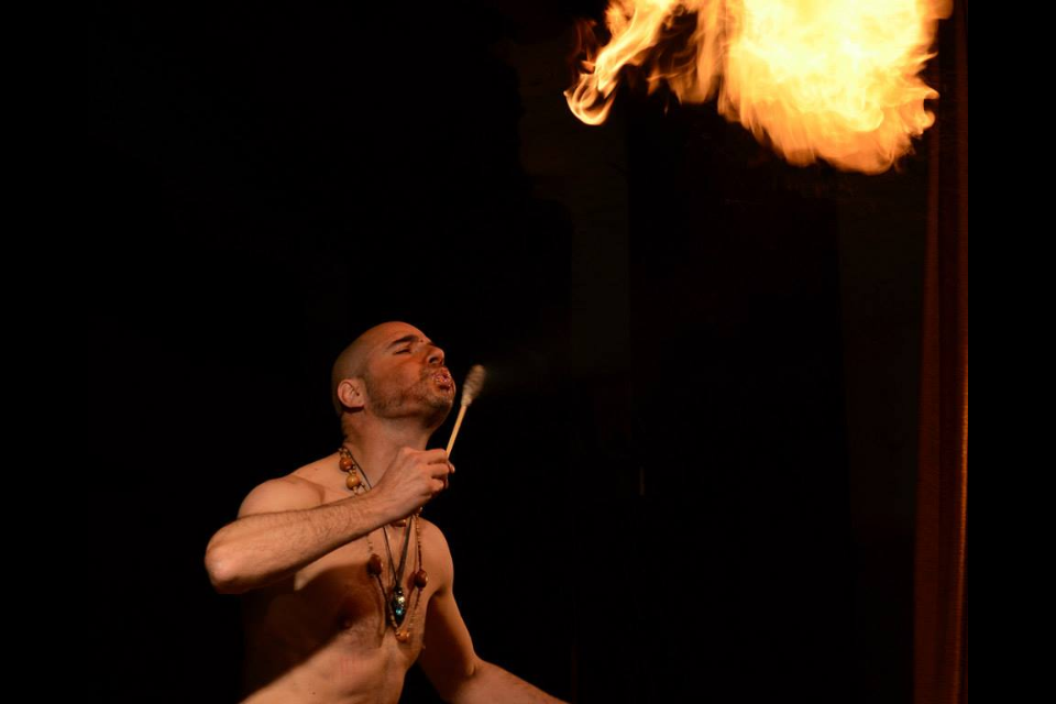 VaxiMagic's tweet photo. Este viernes Cabaret Bizarre en Sala El Monasterio en Bcn, a las 21,30 H. https://t.co/AAbIeO3mA3