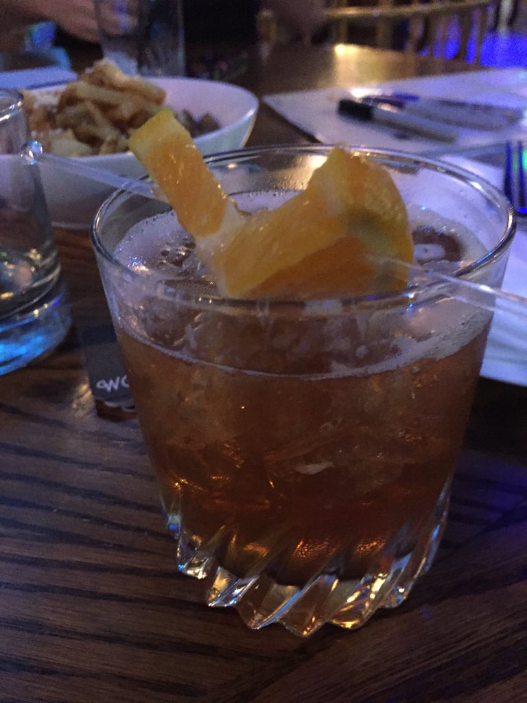 wWwTOchapter's tweet image. Enjoying many amazing cocktails @cconfront for our second Women Who Whiskey event