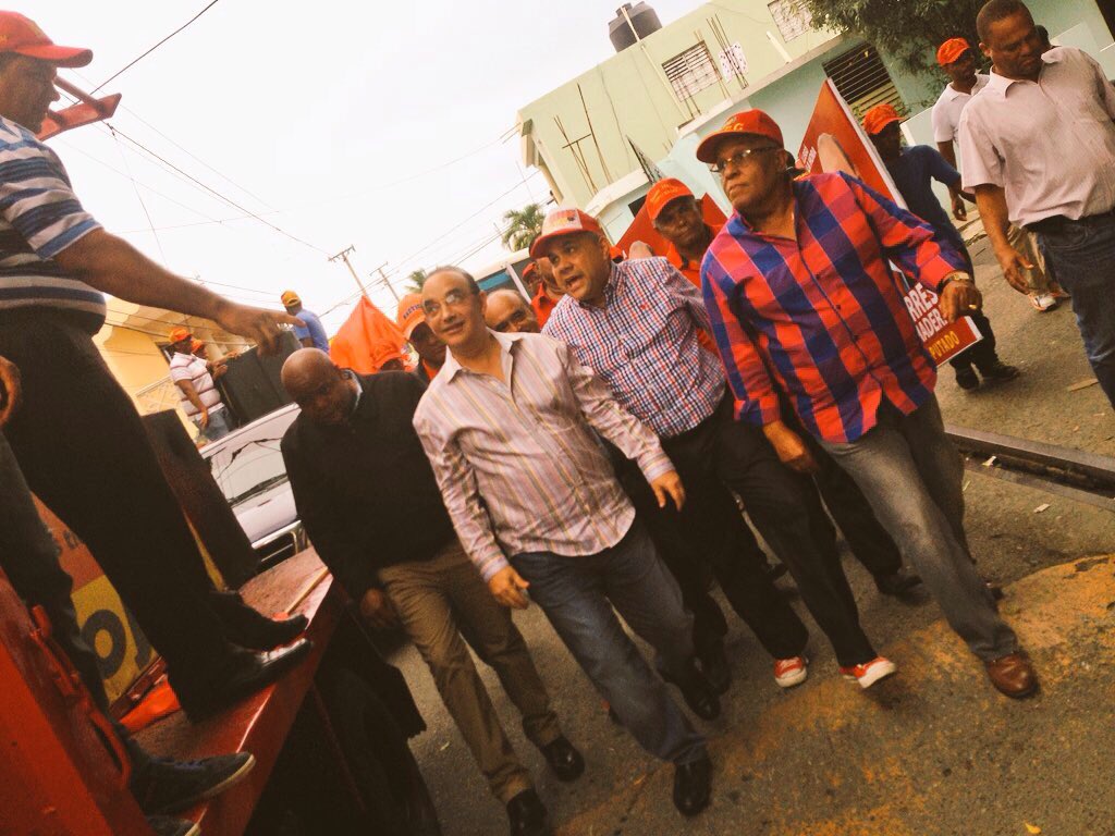 orlandomuller7's tweet photo. STI no cambia lo bueno @CastroMaximo5 sigue pq se ha dedicado a servir #CastroMen @PartidoPRSC @QuiqueAntun @laJRSC https://t.co/SJXqNYzjEx