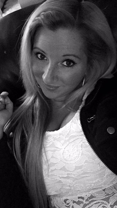 Moody black and white pic because IDGAF https://t.co/kyCQy8Y0fy<a href="/tag/happynewyear"class="tags"><span>#happynewyear</span></a>
