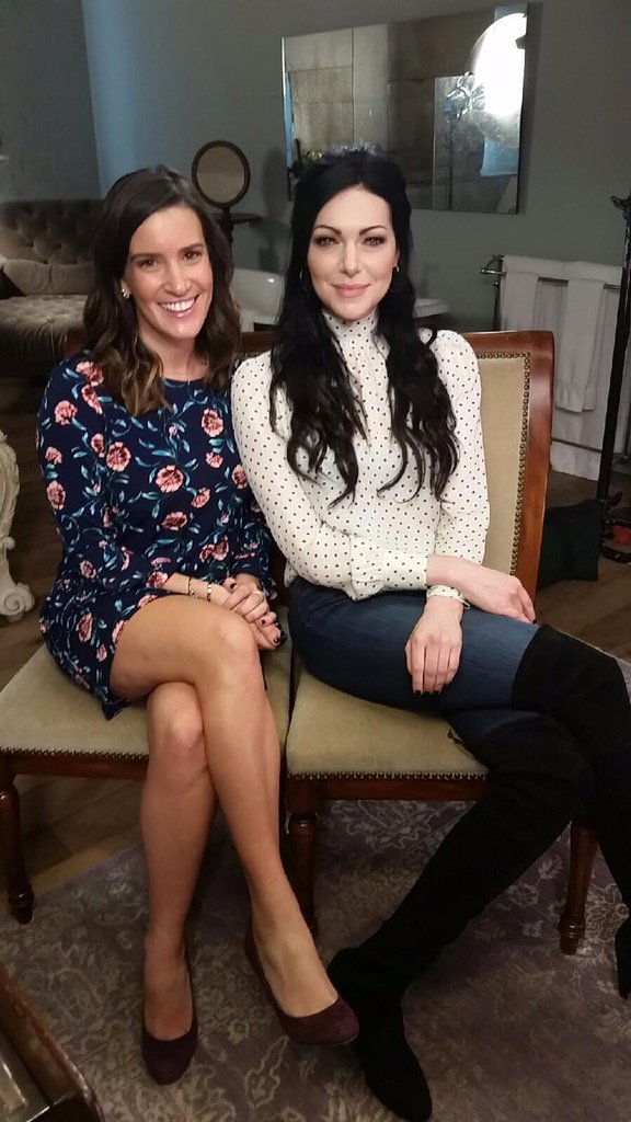 jenperos's tweet photo. .@LauraPrepon takes a fun walk down memory lane with us on @etnow tonight! https://t.co/xfrm9vWsGn