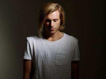 Happy birthday to Awolnation \ s Aaron Bruno:) 
