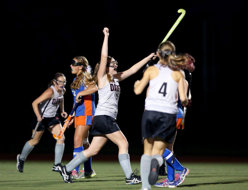 HSSportsNJ's tweet photo. PHOTOS: @HMHSathletics moves on to Group 1 field hockey final after 4-1 win over Woodstown https://t.co/B9kqparNx6 https://t.co/cZgRMNUV0z