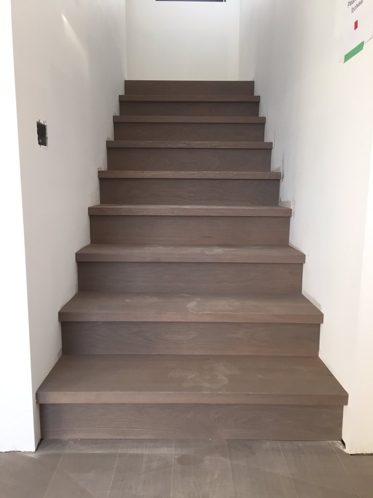 HousebrandArch's tweet photo. New FAB house stair detail. The treads and risers are a single piece installed drywall to drywall. #housebrand #FAB https://t.co/gtowgaWtE9