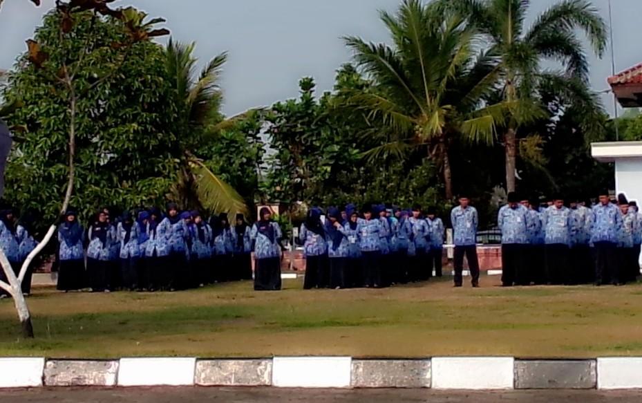 Generasi Cinta Sehat Siap Membangun Negeri, Selamat HKN ke 51 tahun 2015.<a href="/rsuddrsoedirman/">RSUD Dr. SOEDIRMAN</a> @dinkes_kebumen