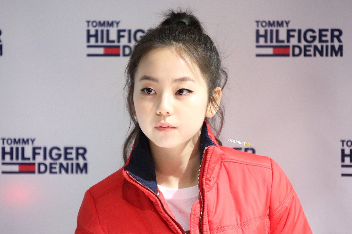 uyenoiii's tweet photo. Watching, waiting, dreaming, praying.. ♪
Crazy, lately, perfect, terrific.. ♫
#TeamSohee #ToBusan @WGsohee https://t.co/ILUxqzl15M