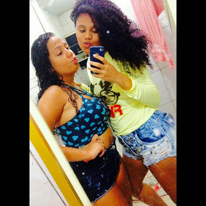 jamillealessan1's tweet photo. Paraaaaabéns vaca!!
#M.AmigaaaaaaFaaz17 🎉💕👭🎈🎊🍻🎇🎂🎁🎈👏❤ https://t.co/pMO027oH8L