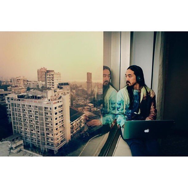 Excited to announce the revamped steveaoki.com Stay up to date w/ announcements, tour dates & tour photos! https://t.co/KS5yA8hUPj