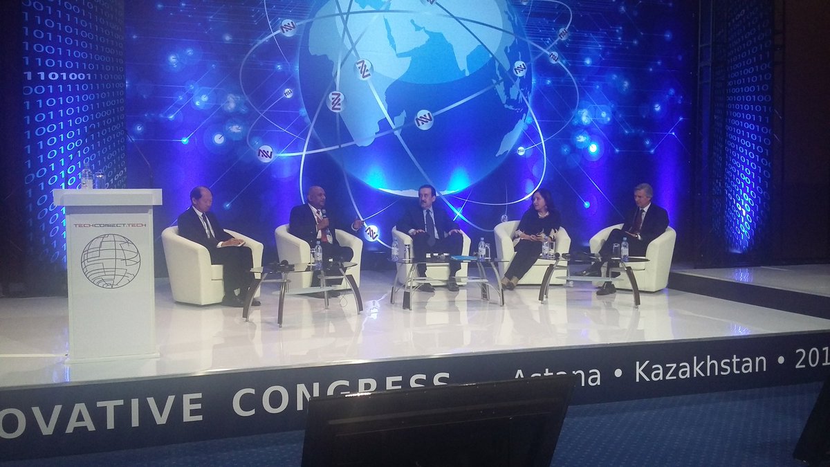 martaemersonme's tweet image. @Kaushalchokshi &quot;6 key words: social, mobile, cloud, connectivity, data, analysis&quot; #techconnecttech @CBA_Angels