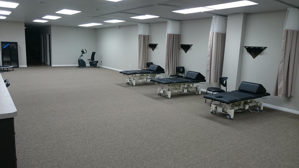 VantagePhysio's tweet photo. Treatment area complete and ready for patients. Opening day is November 16 #VantagePhysiotherapy https://t.co/K2bm0bmMxR