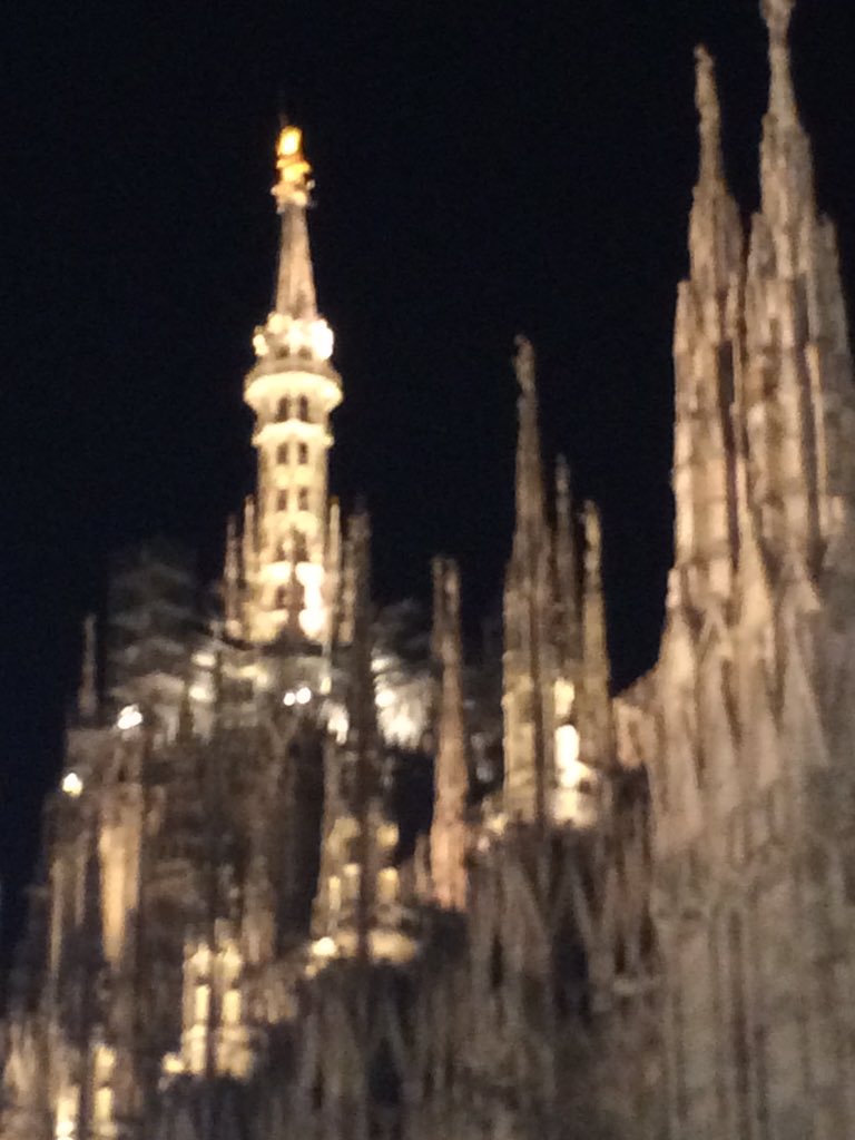 BetsyLane's tweet photo. Arrivederrci #Milan! #ISPORmilan https://t.co/dqYSYoQuCU
