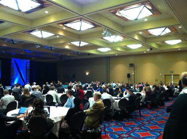 kamadjajaKLOG's tweet photo. Around 400 participant around the world join this year conference #PDMAConf15 https://t.co/rnfPz1eQA5