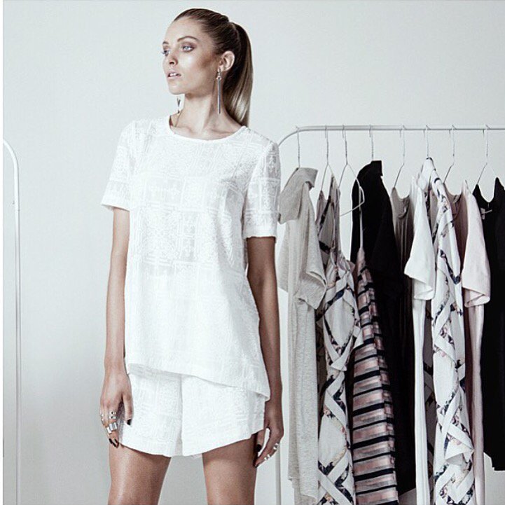 L1Studios's tweet photo. @rollickthelabel Clothes that so stylishly match our studios! #l1studios #melbourne #fashion #photography #white https://t.co/TPY1R3XhzN