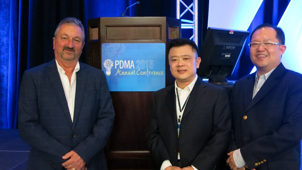 kamadjajaKLOG's tweet photo. With the fellow #PDMAConf15 participant #kamadjajalogistics https://t.co/bZXwBuQ5qa