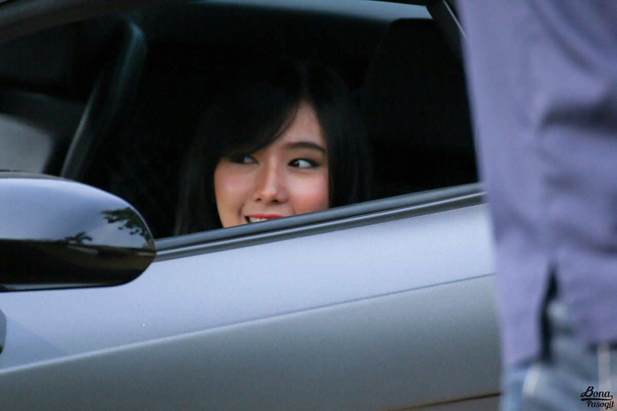 BonaPasogit_'s tweet photo. Curi... Curi-curi pandang... 😆 [@dhikeJKT48] at RCTI "dahSyat" special 2500 episode https://t.co/vO75il5dvr