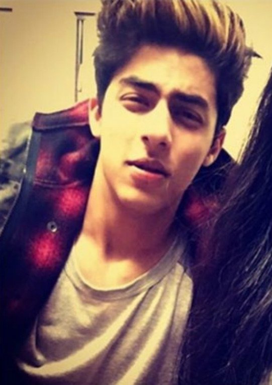  Happy 18th Birthday to Aryan Khan.  Wishing a long healthy happy life.  Ameen 