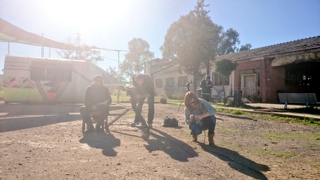 LFdTV's tweet photo. Durante 2 días estaremos con @aventurasaber grabando todo el proceso de #LFdTV. Autoconstrucción, procomún y [h]amor https://t.co/9NNXVJ55mL