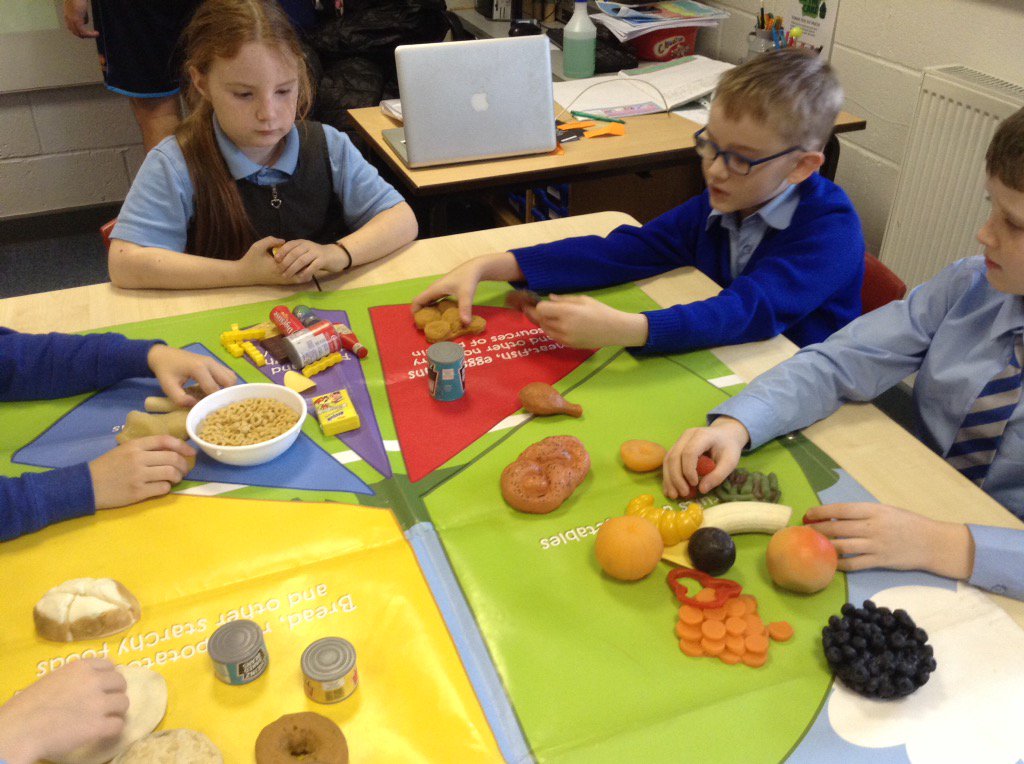 @Year4Layton tweet media