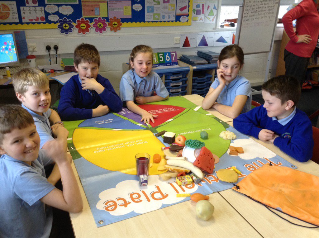 @Year4Layton tweet media