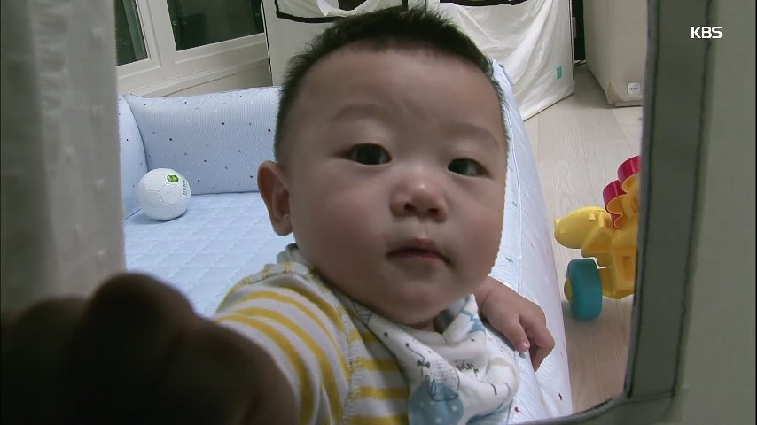 leeteamstory's tweet photo. พรีวิว EP.104 | เดี๋ยวนี้แทบักของเราเล่นกล้องบ่อยขึ้นนะคะ 😁😘 #Daebak #LeeTeam https://t.co/Wb7SFIbmer