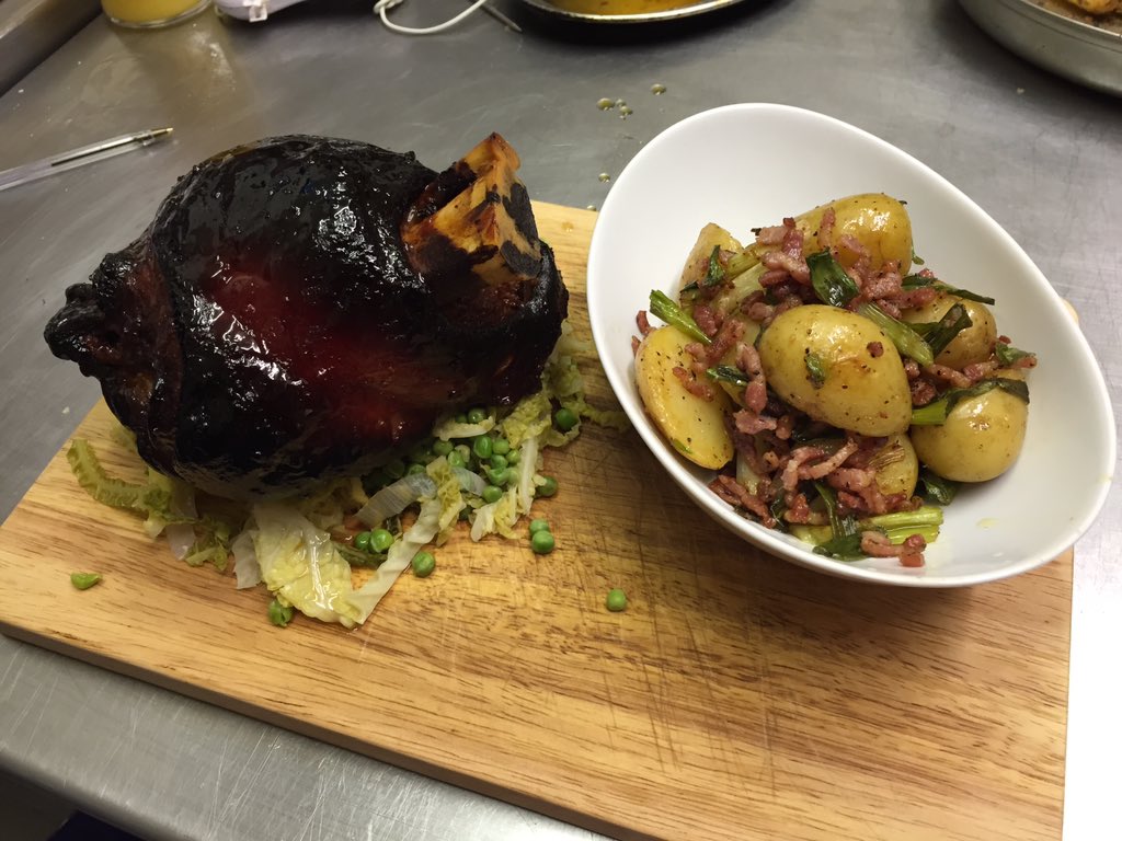 fabpubstansted's tweet photo. Gorgeous ham hock on the specials this week! https://t.co/w8XmeqcB3J
